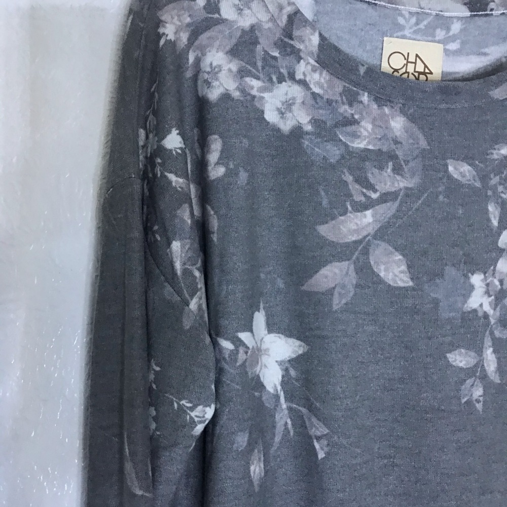 NWOT CHASER grey floral soft stretch shirt top XXL - Picture 5 of 13